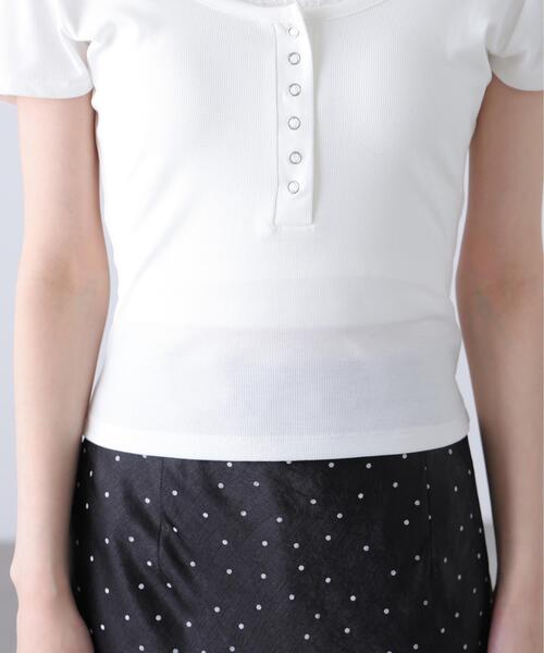 FREE'S MART(フリーズマート)の「◆キャミレイヤード風ヘンリーネックカットソー(Tシャツ/カットソー・レディース・ホワイト/ブラック・FREE)」の20枚目の写真