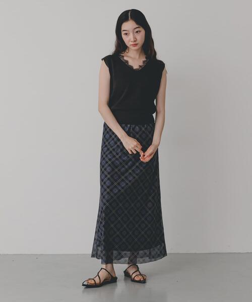 SENSE OF PLACE by URBAN RESEARCH(センスオブプレイスバイアーバンリサーチ)の「シアーチェックナロースカート(スカート・レディース・ブラック系その他/ブルー系その他/ブラウン系その他・ONE)」の1枚目の写真