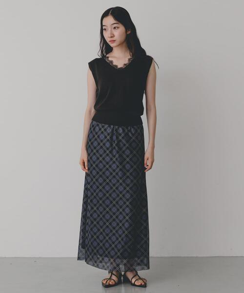 SENSE OF PLACE by URBAN RESEARCH(センスオブプレイスバイアーバンリサーチ)の「シアーチェックナロースカート(スカート・レディース・ブラック系その他/ブルー系その他/ブラウン系その他・ONE)」の5枚目の写真