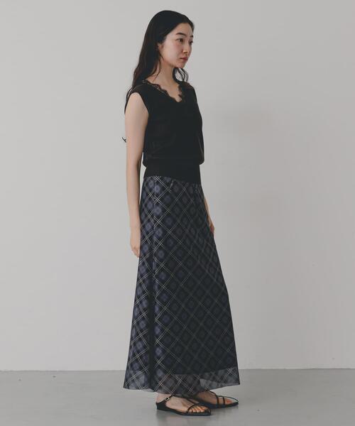 SENSE OF PLACE by URBAN RESEARCH(センスオブプレイスバイアーバンリサーチ)の「シアーチェックナロースカート(スカート・レディース・ブラック系その他/ブルー系その他/ブラウン系その他・ONE)」の6枚目の写真