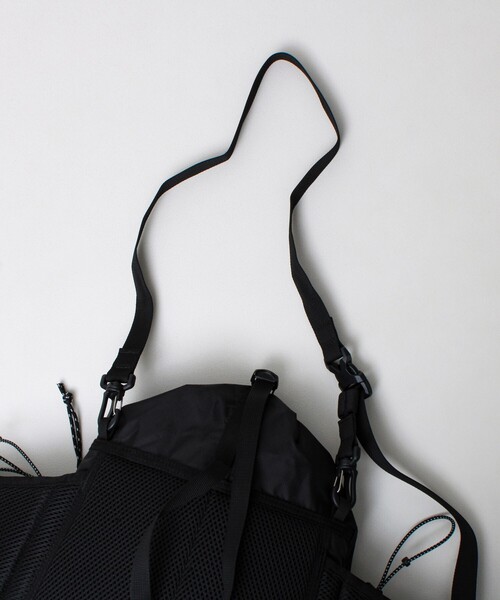 karrimor(カリマー)の「【karrimor】grab lumber pack ヒップバッグ/ショルダーバッグ/ユニセックス(ショルダーバッグ・メンズ・ブラック・FREE)」の7枚目の写真