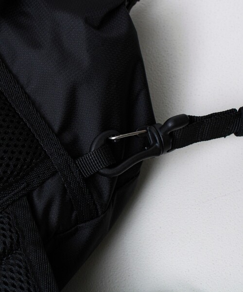 karrimor(カリマー)の「【karrimor】grab lumber pack ヒップバッグ/ショルダーバッグ/ユニセックス(ショルダーバッグ・メンズ・ブラック・FREE)」の8枚目の写真