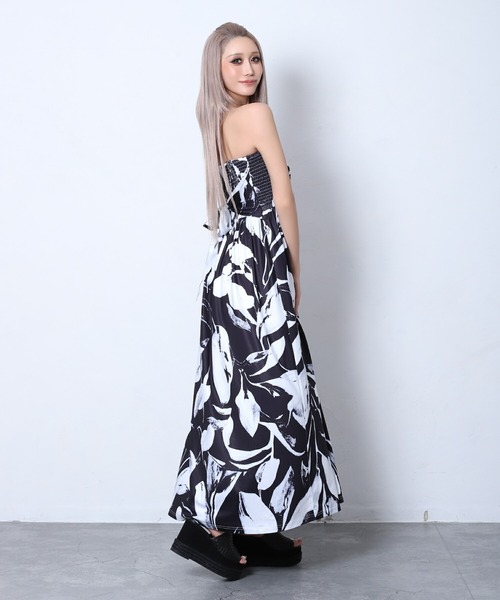 BLACKQUEEN(ブラッククイーン)の「【BLACKQUEEN】リゾート柄マキシワンピース(ワンピース・レディース・ホワイト/ブラック・M)」の10枚目の写真