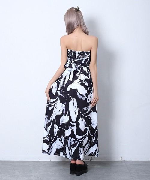 BLACKQUEEN(ブラッククイーン)の「【BLACKQUEEN】リゾート柄マキシワンピース(ワンピース・レディース・ホワイト/ブラック・M)」の11枚目の写真