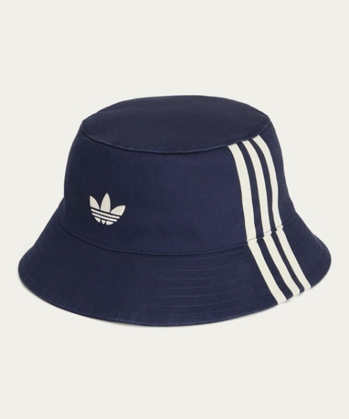 adidas(アディダス)の「adidas Originals × Oasis バケットハット / アディダスオリジナルス(ハット・メンズ・ブルー系その他・X-LARGE/S/LARGE)」の2枚目の写真
