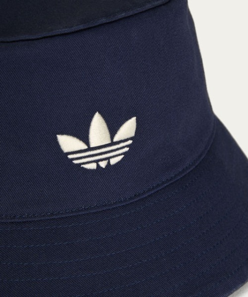 adidas(アディダス)の「adidas Originals × Oasis バケットハット / アディダスオリジナルス(ハット・メンズ・ブルー系その他・X-LARGE/S/LARGE)」の6枚目の写真