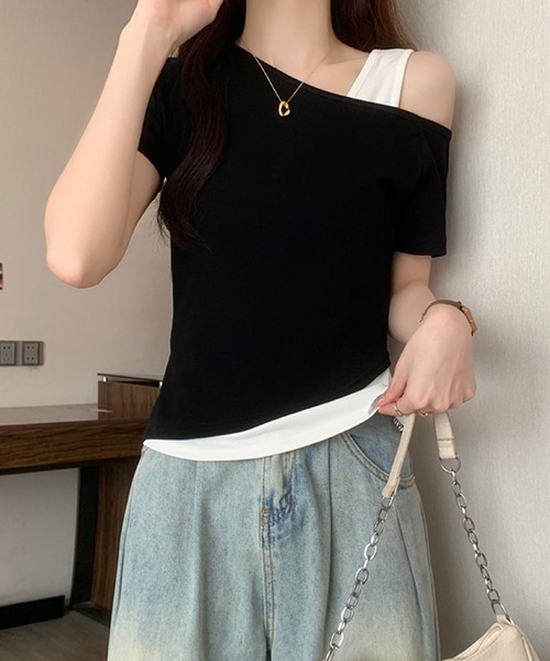 2ly2(トゥーリートゥー)の「レイヤード風 ワンショルダーデザインTシャツ(Tシャツ/カットソー・レディース・ネイビー/ブラック/グレー・FREE)」の6枚目の写真