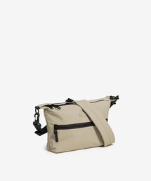 AIGLE（エーグル）の「CITY 撥水 2WAYショルダーポーチ 4L（ショルダーバッグ）」