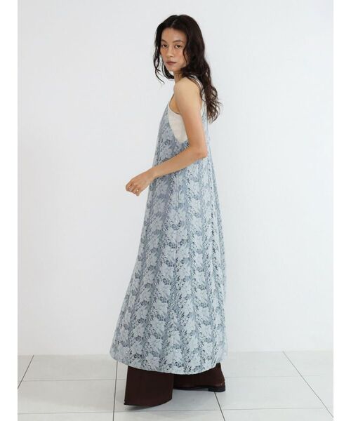FIKA.（フィーカ）の「Brushed floral lace onepiece（ワンピース・レディース・ライトブルー/ブラック/オフホワイト・MEDIUM）」の18枚目の写真