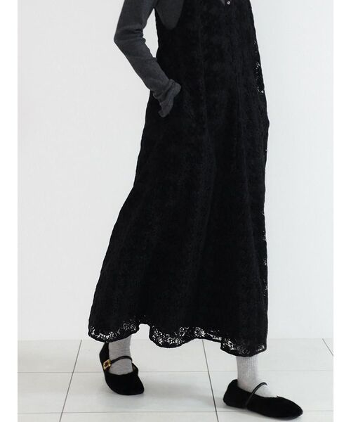 FIKA.（フィーカ）の「Brushed floral lace onepiece（ワンピース・レディース・ライトブルー/ブラック/オフホワイト・MEDIUM）」の14枚目の写真