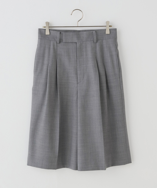 Noble(ノーブル)の「《接触冷感》TWウォッシャブルバミューダパンツ(その他パンツ・レディース・ベージュ/グレー・36/38)」の4枚目の写真