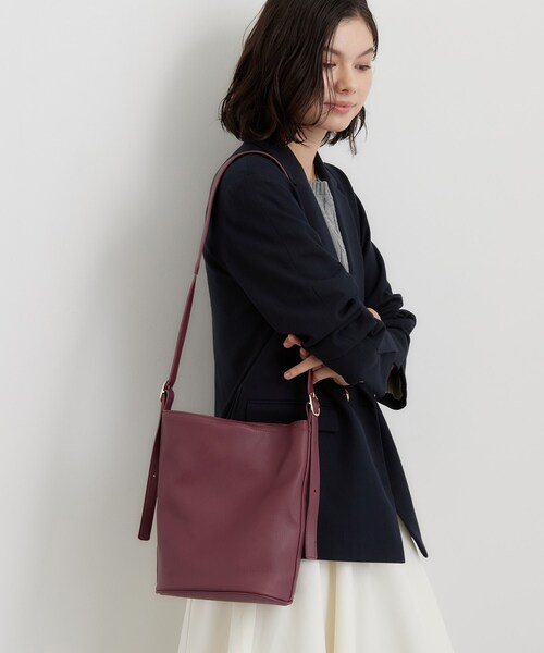 THE SHOP TK (ザ ショップ ティーケー )の「バケツ型ショルダーバッグ(ショルダーバッグ・レディース・ボルドー/ブラック/キャメル・00)」の3枚目の写真