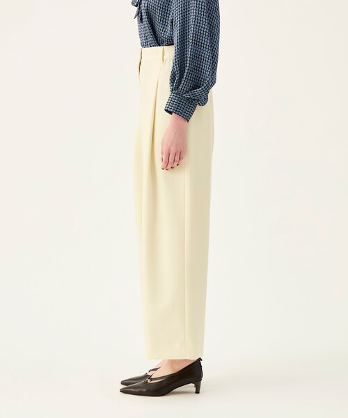BALLSEY(ボールジィ)の「【WEB先行予約】ポロワーズギャバジン 1タックストレートパンツ(その他パンツ・レディース・ベージュ/ホワイト/ネイビー・36/34)」の6枚目の写真