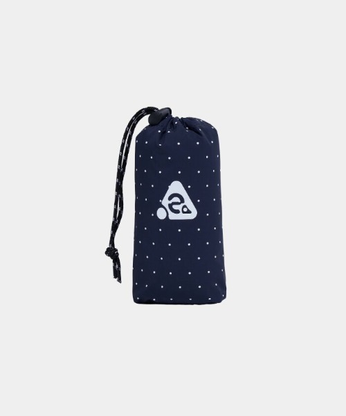 HEISAN(ハイサン)の「【日本未発売/WEB限定】Heisan(ハイサン)/20L 超軽量 大容量 A4サイズ収納可 折りたためる パッカブル ウルトラ ライト コンパクト ポケット バックパック リュック ミニ ドット柄/Ultra-light Compact Pocket Bag V2 Mini Dot(バックパック/リュック・レディース・パープル/ブルー/ブラウン/アイボリー/ネイビー/ホワイト・FREE)」の13枚目の写真