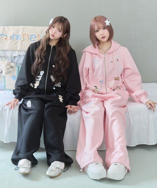 rumnel:(ルムネル)の「ロゴ刺繍裏起毛デコスウェットパンツ / Deco Fleece-Lined Sweatpants with Embroidered Logo(スウェットパンツ・レディース・グレー/ブラック/ピンク・FREE)」の17枚目の写真