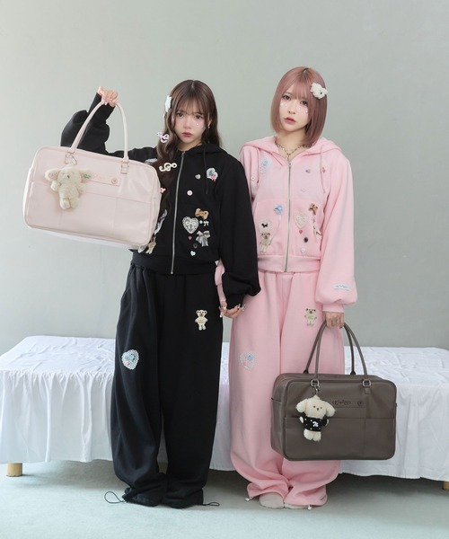rumnel:(ルムネル)の「ロゴ刺繍裏起毛デコスウェットパンツ / Deco Fleece-Lined Sweatpants with Embroidered Logo(スウェットパンツ・レディース・グレー/ブラック/ピンク・FREE)」の18枚目の写真
