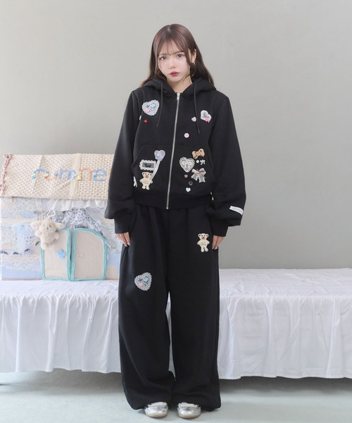 rumnel:(ルムネル)の「ロゴ刺繍裏起毛デコスウェットパンツ / Deco Fleece-Lined Sweatpants with Embroidered Logo(スウェットパンツ・レディース・グレー/ブラック/ピンク・FREE)」の6枚目の写真