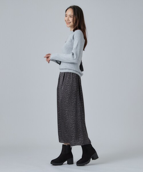 SHOO・LA・RUE(シューラルー)の「ヒールアップ履口ニットブーツ(ブーツ・レディース・ブラウン系その他/ブラック・25/45/35)」の5枚目の写真