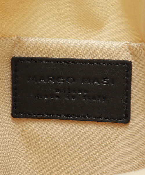 marco masi(マルコマージ)の「MARCOMASI/マルコマージ TRIMMING BOA TOTE(ショルダーバッグ・レディース・アイボリー・FREE)」の7枚目の写真