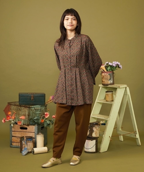 Jocomomola（ホコモモラ）の「Estarcido フラワープリントブラウス（シャツ/ブラウス・レディース・ブラウン/グリーン・40）」の10枚目の写真