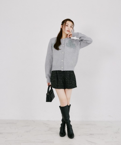 tocco closet（トッコ　クローゼット）の「パール＆立体フラワー付きニットカーディガン（ニット/セーター・レディース・ブラック/グレー/アイボリー・M）」の16枚目の写真