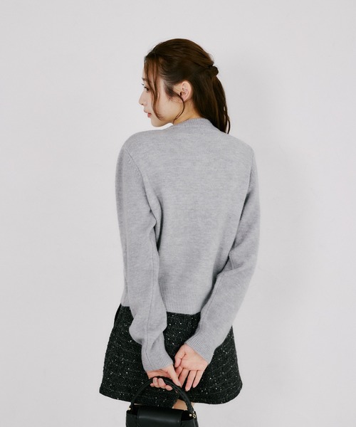tocco closet（トッコ　クローゼット）の「パール＆立体フラワー付きニットカーディガン（ニット/セーター・レディース・ブラック/グレー/アイボリー・M）」の22枚目の写真