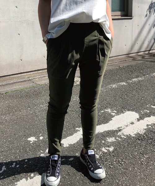 meJane（ミージェーン）の「ストレッチテーパードパンツ（その他パンツ・レディース・ベージュ/ネイビー/オフホワイト/ブラック/カーキ/インディゴブルー/ブルー/ワインレッド/マスタード・M/L/LL/S）」の4枚目の写真