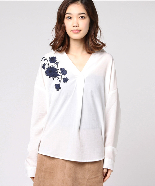 VENCEEXCHANGE（ヴァンスエクスチェンジ）の「刺繍シャツ               （シャツ/ブラウス・レディース・オリーブ/オフホワイト/オレンジ・MEDIUM）」の4枚目の写真