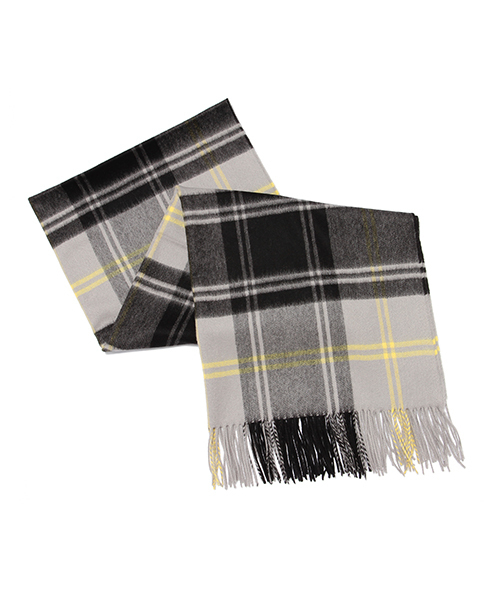 Johnstons of Elgin（ジョンストンズオブエルガン）の「【予約】Johnstons / チェックカシミヤ ビッグストール（ストール/ショール・レディース・ブラウン/レッド/グリーン系その他/ブルー系その他/ブラック/イエロー/グレー/ブルー/グリーン/ネイビー/チャコールグレー/ブラウン系その他/ダークグリーン・ONE SIZE）」の4枚目の写真