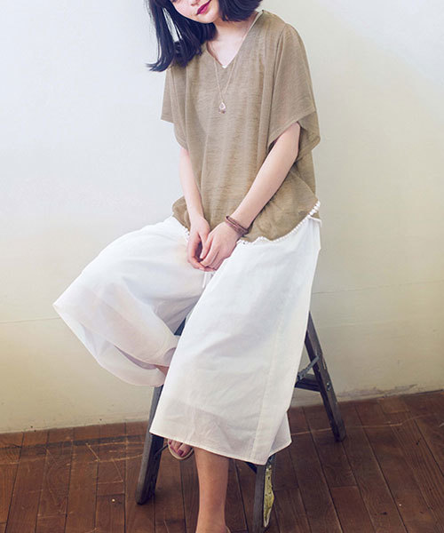 GeeRA（ジーラ）の「スラブ素材ポンチョ風プルオーバー（Tシャツ/カットソー・レディース・モカ/オフホワイト/ネイビー・LARGE/MEDIUM/SMALL）」の4枚目の写真