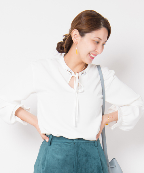 LAYMEE（レイミー）の「Clay blouse（シャツ/ブラウス・レディース・ネイビー/ホワイト/グリーン/キャメル・FREE）」の2枚目の写真