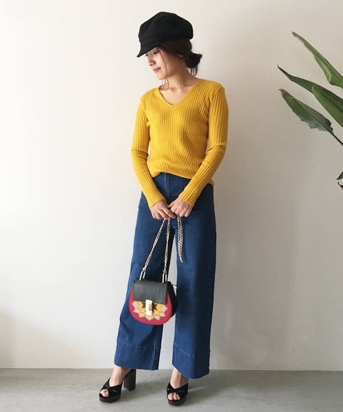 Banner Barrett(バナーバレット)の「FINE GAUGE V-NECK PULL OVER(ニット/セーター・レディース・ホワイト/グリーン/イエロー/ブラック/ラベンダー・38)」の17枚目の写真