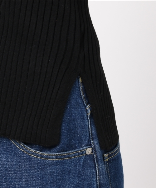 Banner Barrett(バナーバレット)の「FINE GAUGE V-NECK PULL OVER(ニット/セーター・レディース・ホワイト/グリーン/イエロー/ブラック/ラベンダー・38)」の7枚目の写真