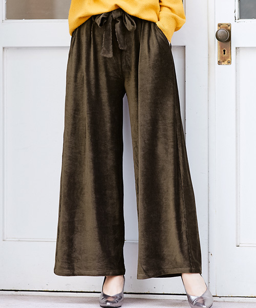 Pierrot（ピエロ）の「コーデュロイ風細コールベロア素材ウエストリボンワイドパンツ（その他パンツ・レディース・ブラック/ネイビー/ブラウン/グレー/グリーン/ボルドー・M/L）」の13枚目の写真