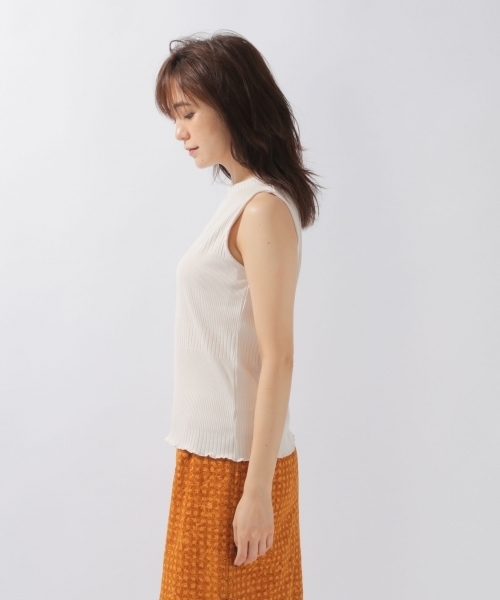 laboratory work（ラボラトリーワーク）の「カワリテレコノースリーブ（ニット/セーター・レディース・オフホワイト/ブラック/ブルー・MEDIUM）」の8枚目の写真