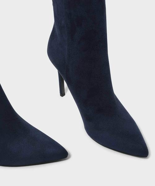 CHARLES & KEITH（チャールズ & キース）の「アイディテールポインテッドブーツ / EYE DETAIL POINTED BOOTS（ブーツ・レディース・ブラック/レッド/ダークブルー・22.5cm/23cm/23.5cm/24.5cm/25cm/25.5cm）」の13枚目の写真