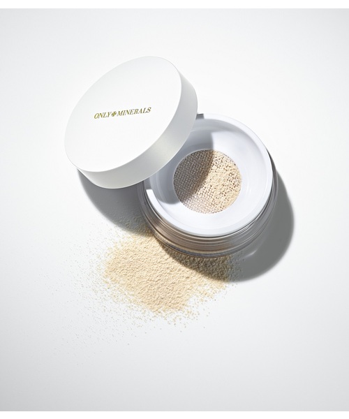 ONLY MINERALS(オンリーミネラル)の「オンリーミネラル ミネラルクリア グロウフェイスパウダー(フェイスパウダー・レディース・01 トランスルーセント/02 ルミナスグロウ・FREE)」の2枚目の写真