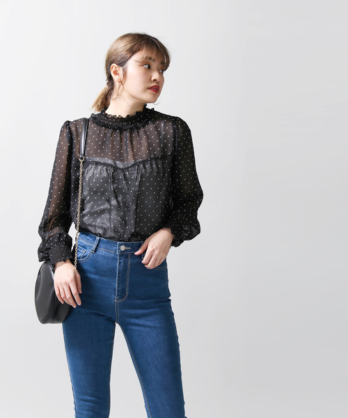 WEGO（ウィゴー）の「WEGO/シャーリングハイネックブラウス（シャツ/ブラウス・レディース・ブラック/ホワイト系その他4/ホワイト系その他2/アイボリー/ドット/ブラック系その他2/オフホワイト・FREE）」の14枚目の写真