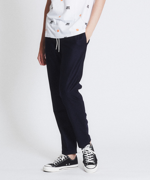 ABAHOUSE(アバハウス)の「【De Bonne Facture】リラックスイージーパンツ(その他パンツ・メンズ・ブラウン/ネイビー・46/48/44)」の2枚目の写真
