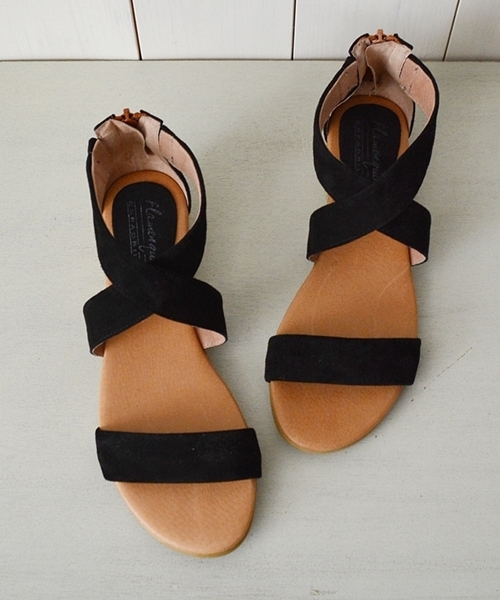 SHIPS for women（シップスフォーウィメン）の「FLAMENQUITAS:スエードクロス ローヒールサンダル◇（サンダル・レディース・ブラック/グレイッシュベージュ/グリーン/オレンジ/ピンク/ベージュ/ネイビー/ゴールド・36/37/38/35）」の16枚目の写真