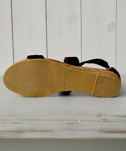 SHIPS for women（シップスフォーウィメン）の「FLAMENQUITAS:スエードクロス ローヒールサンダル◇（サンダル・レディース・ブラック/グレイッシュベージュ/グリーン/オレンジ/ピンク/ベージュ/ネイビー/ゴールド・36/37/38/35）」の11枚目の写真