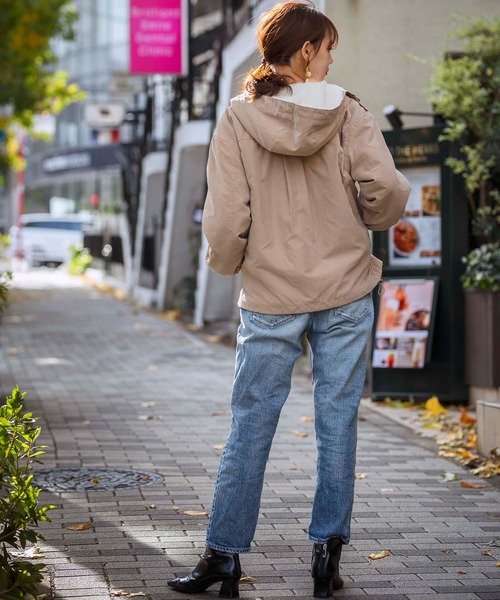 GeeRA（ジーラ）の「リバーシブルボアマウンテンパーカー（マウンテンパーカー・レディース・ベージュ/カーキ・LARGE/X-LARGE/MEDIUM）」の5枚目の写真