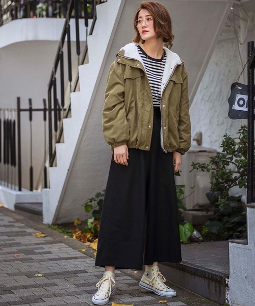 GeeRA（ジーラ）の「リバーシブルボアマウンテンパーカー（マウンテンパーカー・レディース・ベージュ/カーキ・LARGE/X-LARGE/MEDIUM）」の8枚目の写真