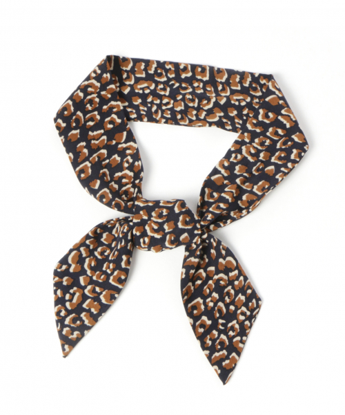 GLOBAL WORK（グローバルワーク）の「チビ柄スカーフ/858386（バンダナ/スカーフ・レディース・ネイビー/ライトグレー/ホワイト/ブラウン/ブラウン系その他6/ブラウン系その他/オフホワイト/ダークブラウン・FREE）」の8枚目の写真