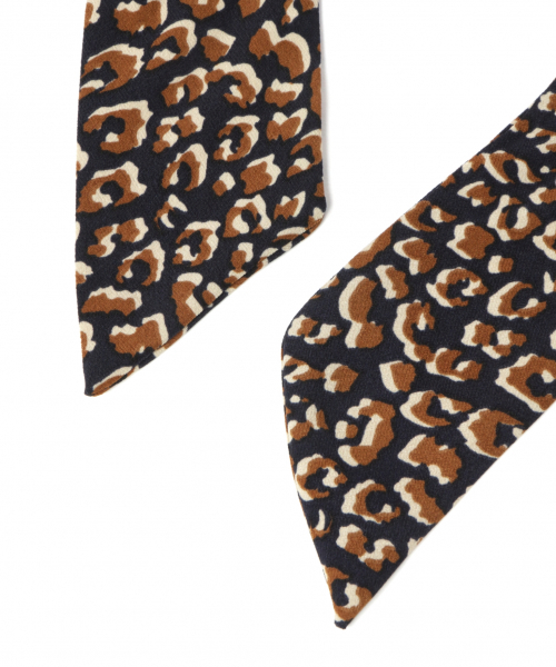 GLOBAL WORK（グローバルワーク）の「チビ柄スカーフ/858386（バンダナ/スカーフ・レディース・ネイビー/ライトグレー/ホワイト/ブラウン/ブラウン系その他6/ブラウン系その他/オフホワイト/ダークブラウン・FREE）」の9枚目の写真