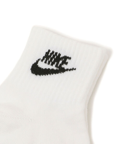 NIKE（ナイキ）の「NIKE:ANKLE ESSENTIAL 3P SOCKS（ソックス/靴下・レディース・ホワイト・ONE SIZE）」の2枚目の写真