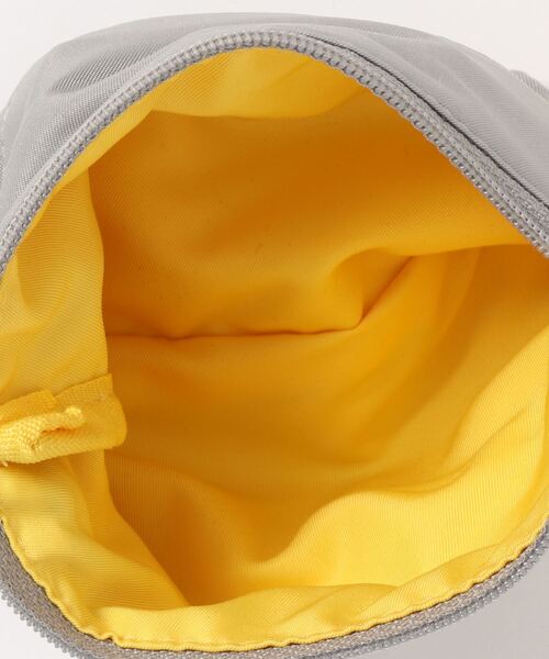 Actually（アクチュアリー）の「プチエンブロイダリー ティッシュポーチ（ポーチ・レディース・グレー/チャコールグレー/ネイビー/グレイッシュベージュ・フリー）」の15枚目の写真