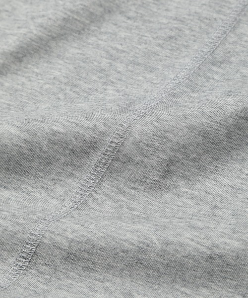 Amaha(アマハ)の「Amaha刺繍ロゴ タンクトップ(タンクトップ・メンズ・グレー/レッド/ホワイト/チャコール・M/L)」の15枚目の写真
