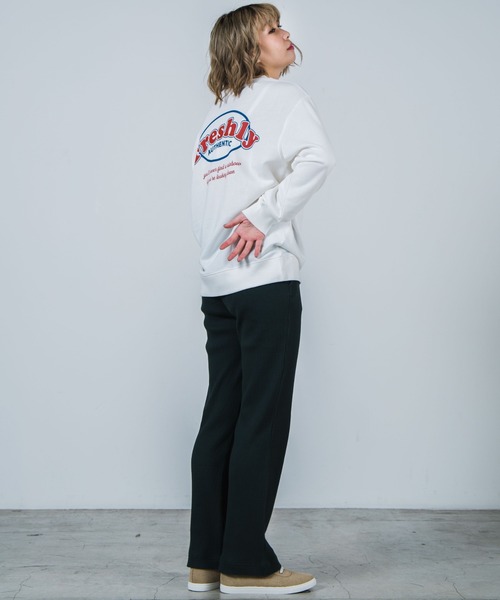 WEGO（ウィゴー）の「WEGO/Freshlyサークルロゴプリントプルオーバー（スウェット・レディース・ホワイト/ダークグリーン/ブルー/スミクロ・SMALL/MEDIUM/LARGE）」の22枚目の写真