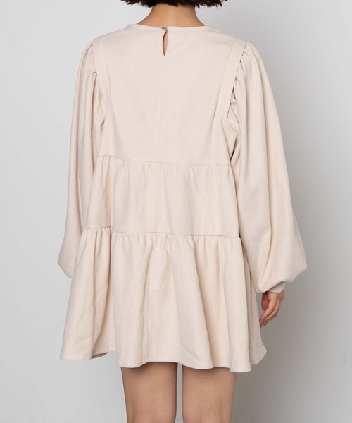 WEGO(ウィゴー)の「WEGO/ティアードチュニックワンピース(ワンピース・レディース・ブラック/アイボリー・FREE)」の10枚目の写真